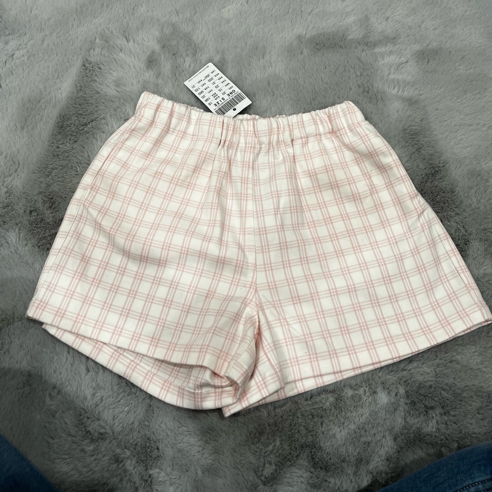 Pink and white plaid brandy melville shorts